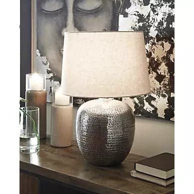 Hammered Aluminum Base Table Lamp in Silver - HER Home Design Boutique